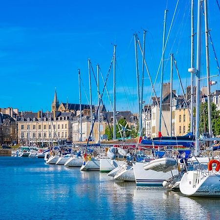 Charmant Studio Residence Avec Terrasse Jardin Au Centre De Vannes Eksteriør bilde